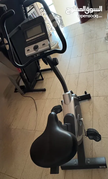 Indoor exercise bike/ training bicycle