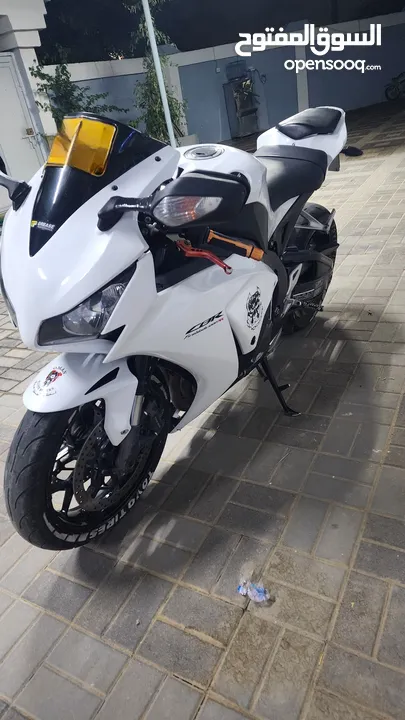 CBR1000 لبيع