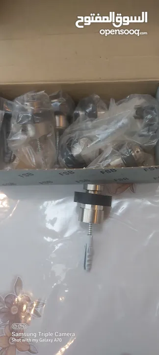 مصدات او موقفات ابواب من الصلب المقاوم للصدأ ستانلس ستيل door stopper جديده للبيع