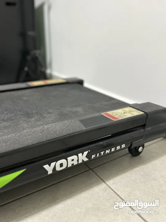 جهاز تردميل يورك اكتيف 110  YORK ACTIVE 110 TREADMILL