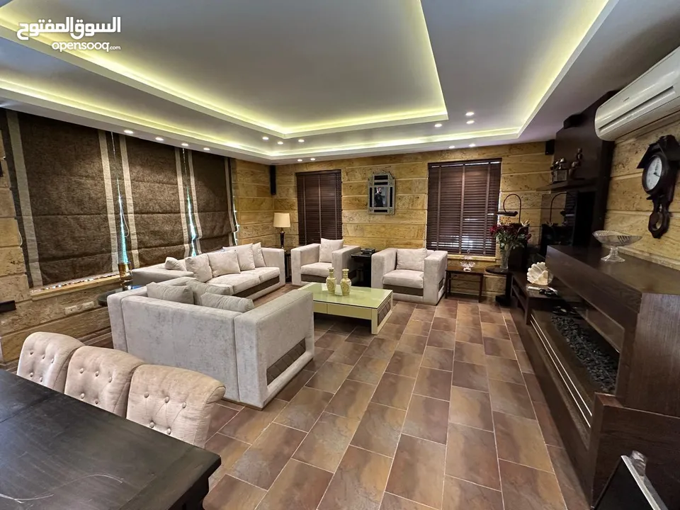 شقة مفروشة للايجار في الصويفية ( Property 39850 ) سنوي فقط