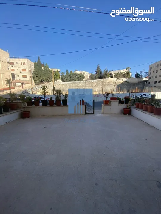 شقة أرضية مميزة للبيع في الرابية - خلف الاتصالات 200م مع ترس 50م بسعر مغري
