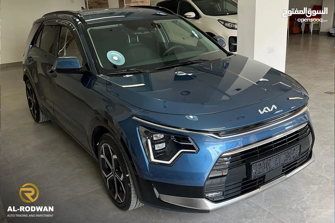 Kia niro  ترخيص 2024