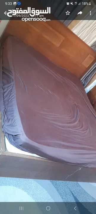 غرفة نوم ماستر  مستعملة  تخت king size مع 2كومدينه وتواليت وملحق