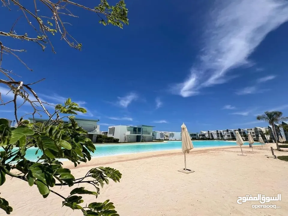 شاليه للبيع 95m متشطب الترا سوبر لوكس sea view في fouka Bay راس الحكمه الساحل الشمالي