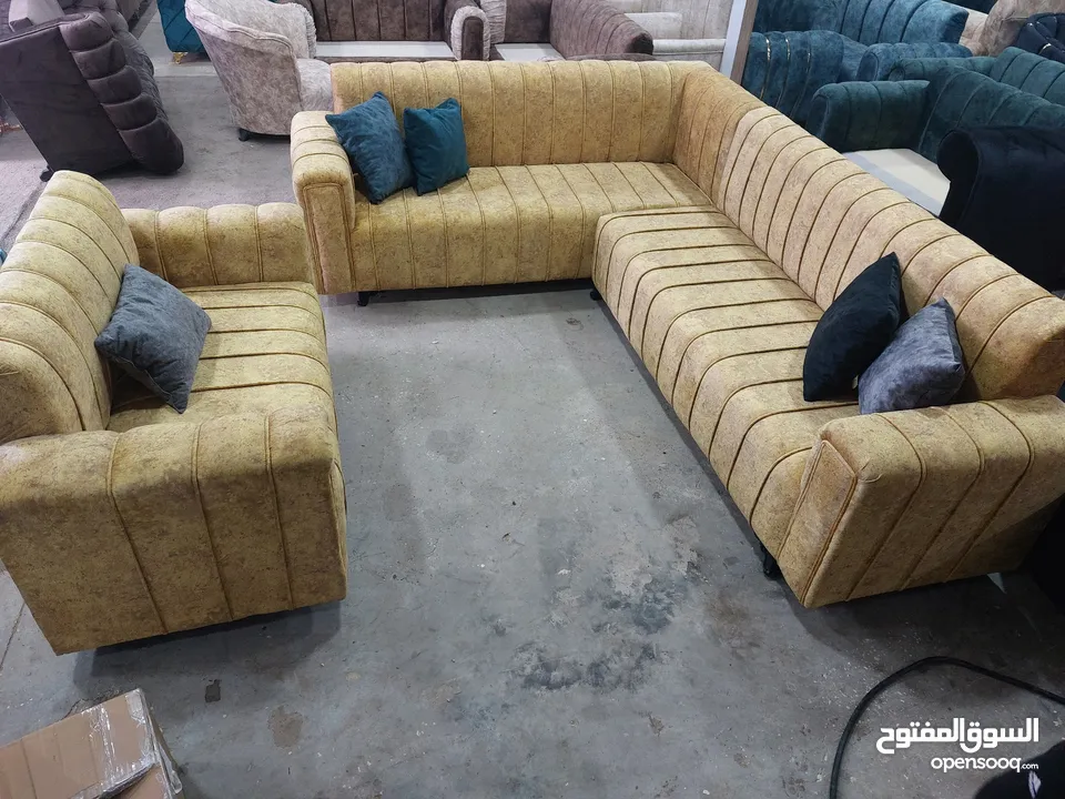 اطقم كورنر حرف ال مع مجوزه 9مقاعد جميع الالوان متوفره عرض لاخر الشهر من المصنع بسعر الجمله