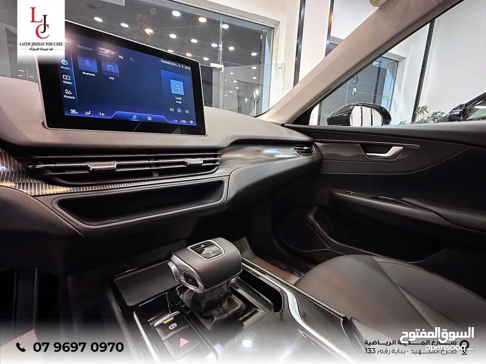 ‎‏HONGQI E-QM5 EV 2022 Full electric ‎هونشي E-QM5 كهربائية بالكامل