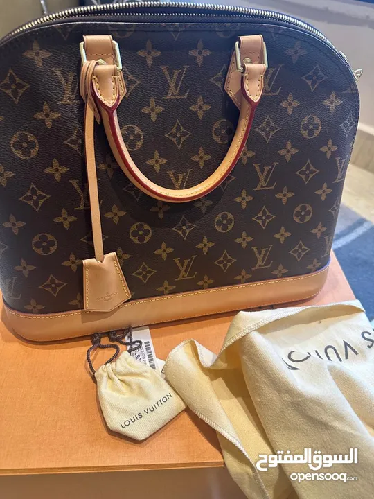 Louis Vuitton Alma