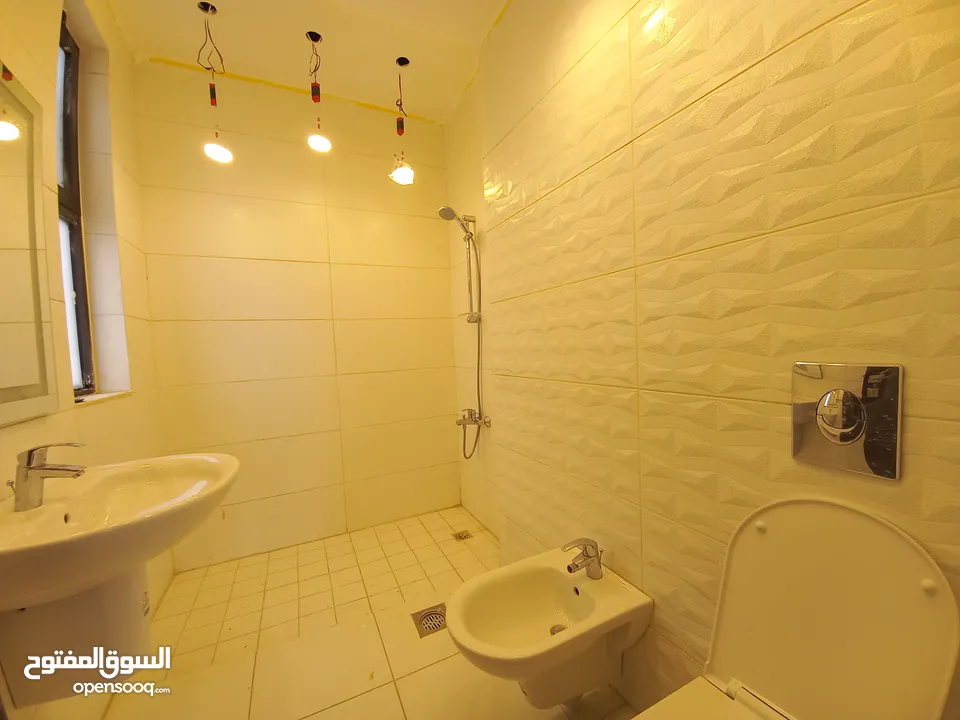 فيلا للإيجار في منطقة عبدون  ( Property 36558 )-175055043