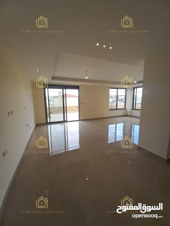 شقة دوبلكس لم تسكن فاخرة أرقى مناطق دابوق 350 متر 4 نوم 2 ماستر مع ترسات واطلالة خلابة