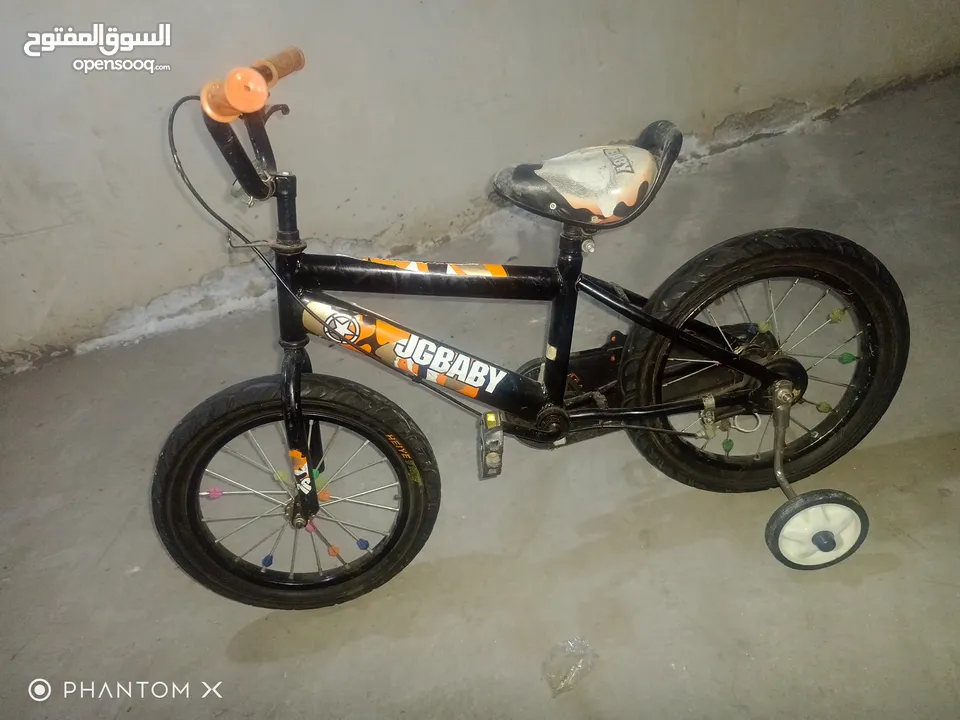 بسكليت عدد 2 قياس 16  و 20 بحاله جيده جدا