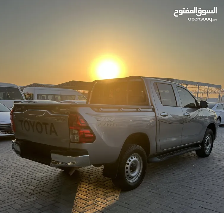 2017 TOYOTA HILUXS 4X4 27vvt -i GCC