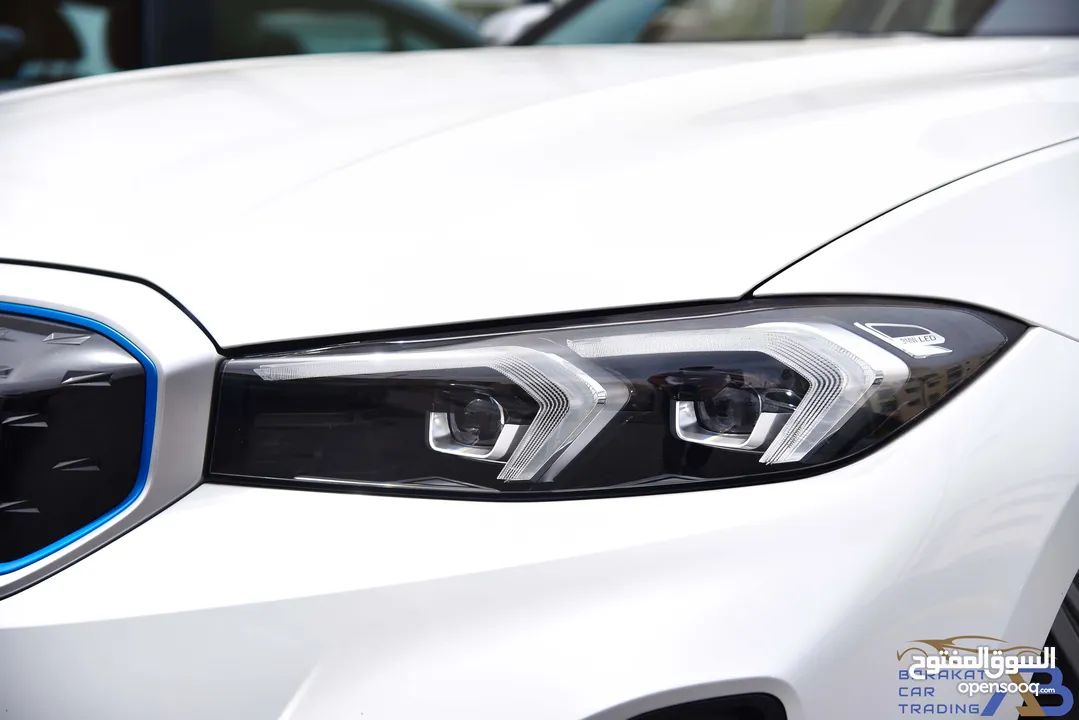 بي ام دبليو الفئة الثالثة كهربائية بالكامل 2023 BMW i3 eDrive35L EV M Power Kit_Full Option