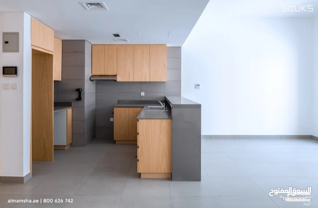 شقة غرفة وصالة - الممشى الشارقة بجانب المدينة الجامعية و الزاهية سيتي سنتر ( المطور العقاري - ألف )