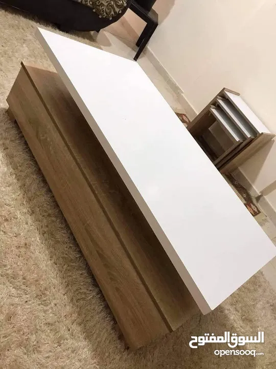 طاولات وسط مع سيرفس