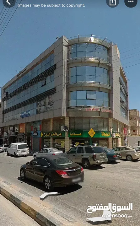 مكتب للإيجار  او للبيع تمليك  يصلح لجميع الاعمال واجهه كبيره عشارع مجمع راقي مرج الحمام مجمع طيبة 3