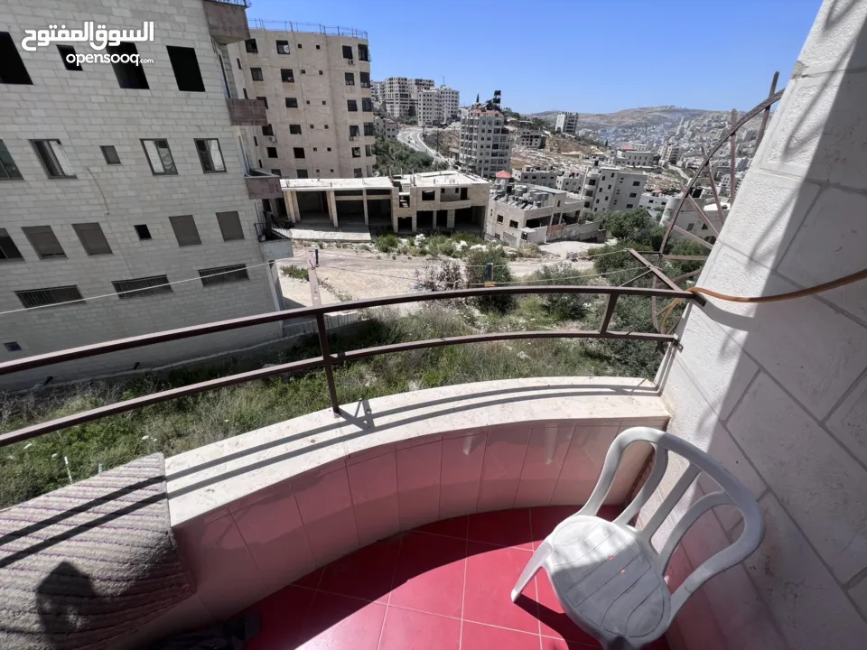 ستوديو مرتبمع موقف سيارات مفروش لدكتور او طالب او موظفين فقط