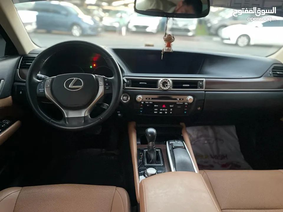 Lexus GS350  Body cut f sport