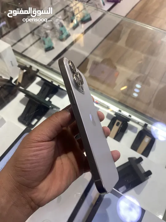 15 pro max 256g B97 كفاله شغاله