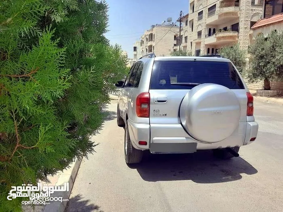 تويوتا راف 4، موديل 2002، بتمشي 160-180 كم