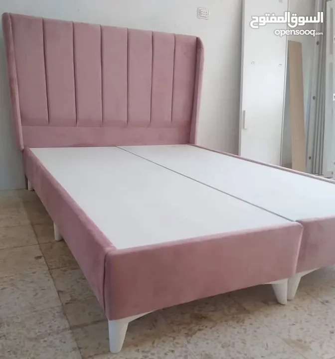 بوكسات تخت مجوز ومفرد ومفرد ونص حسب الطلب