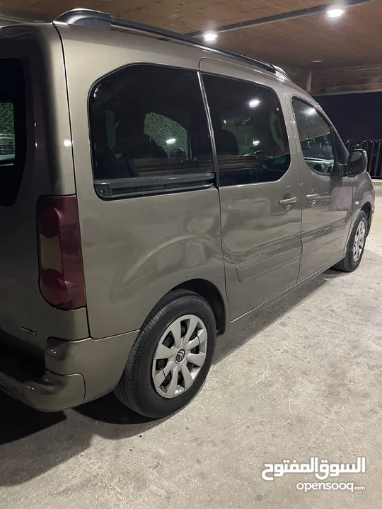 ستاروين بيرلينجو / 2018 ترخيص 2017 للبيع