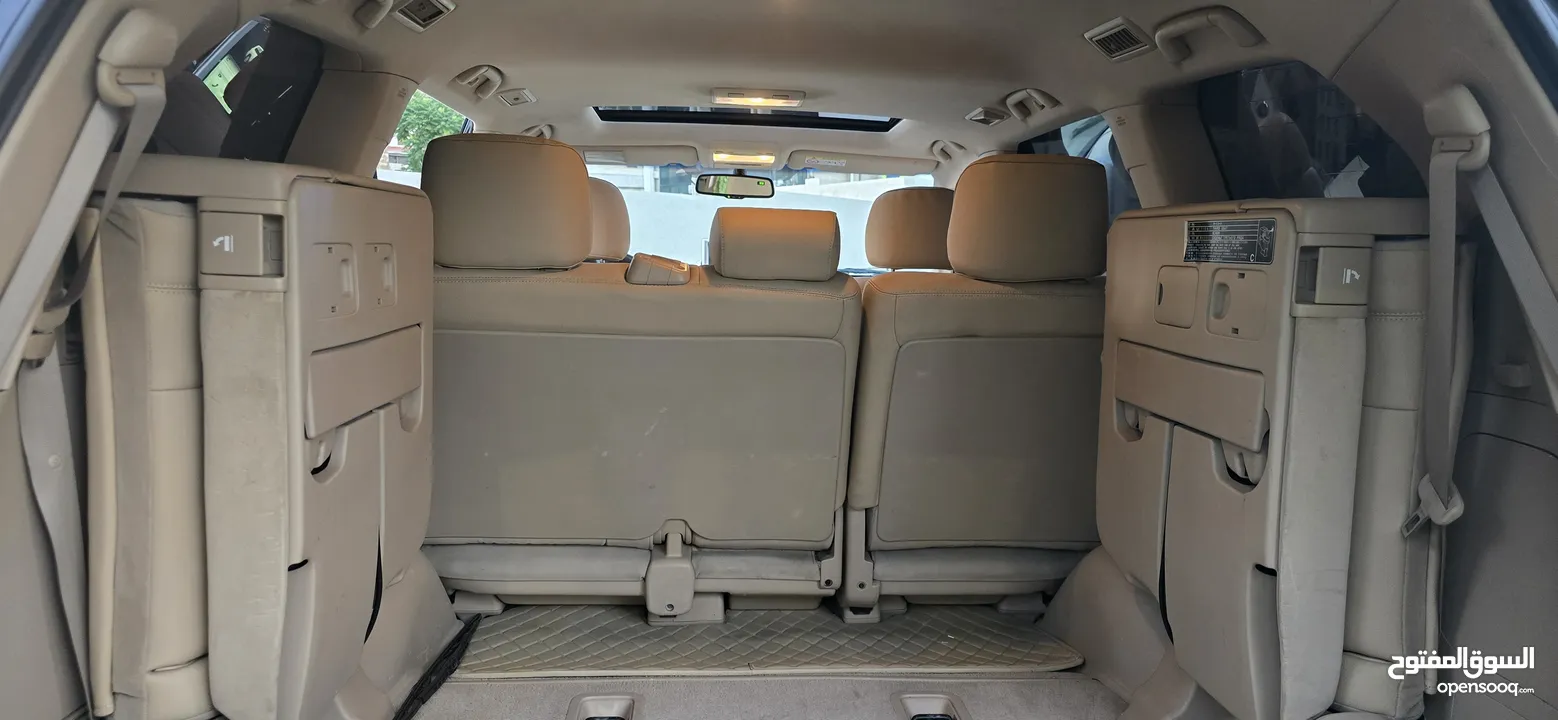 Toyota Land Cruiser 2014 V6 (GXR) Full loaded  محدث لل 2021 عند مركز elite