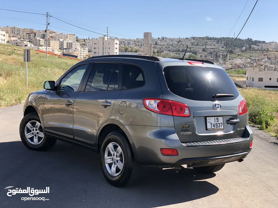 HYUNDAI SANTAFE 2009 بحالة ممتازة