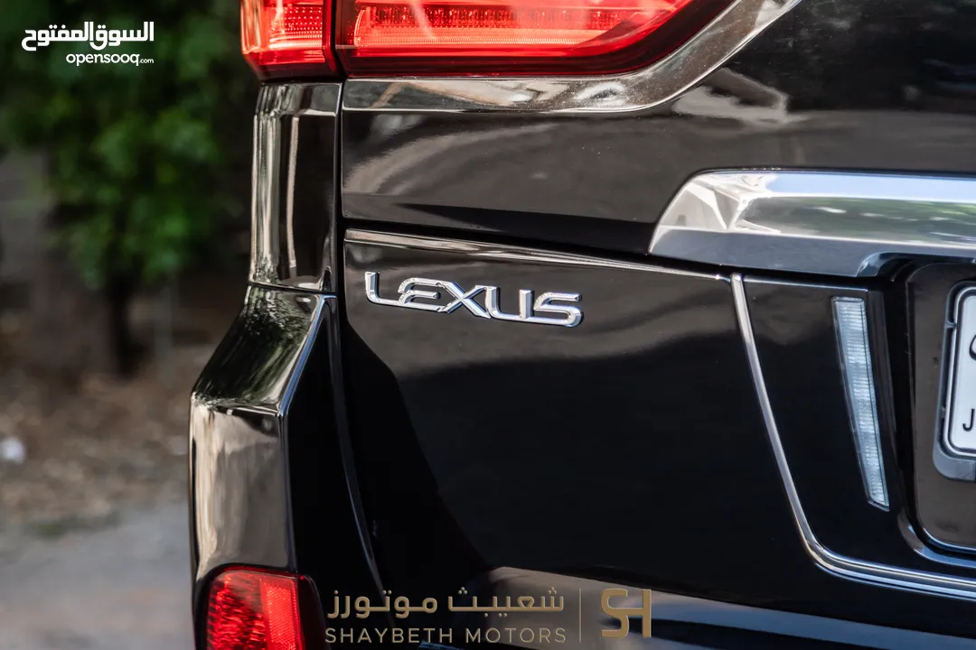 Lexus Lx570 2017 بحالة ممتازة جدا