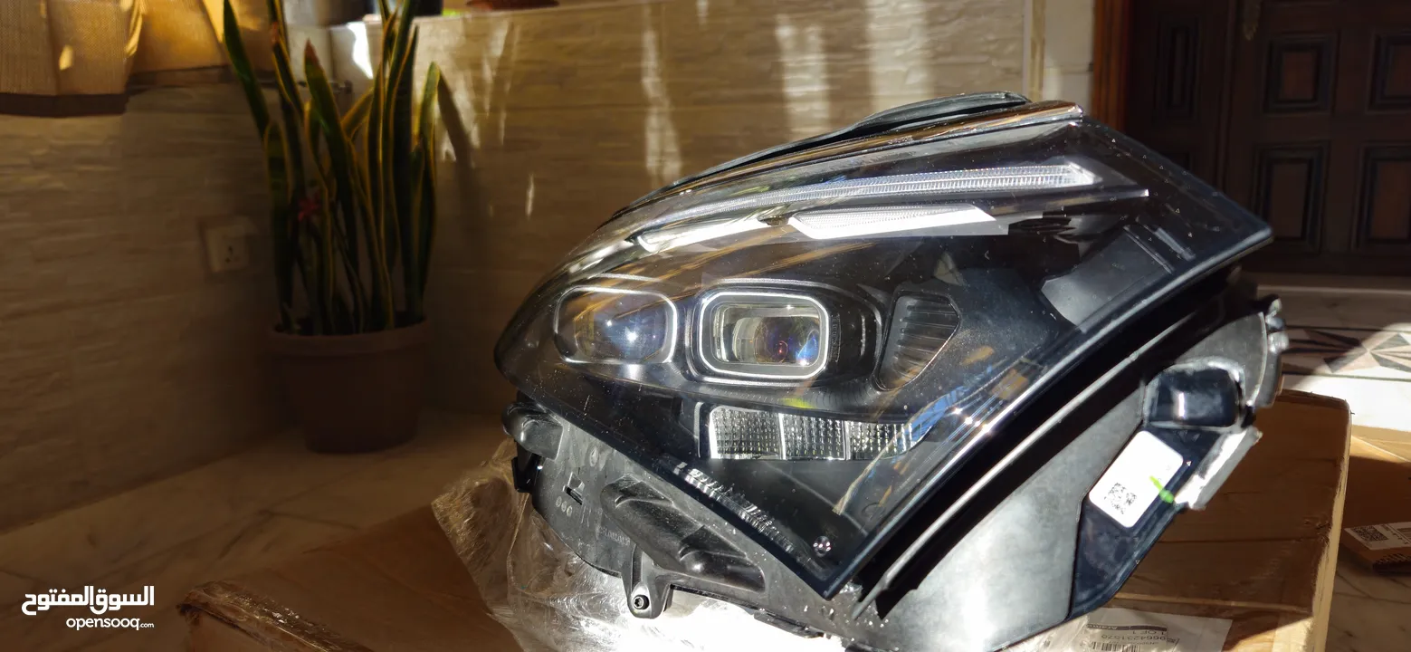mercedes eqs headlight 2022-2024 RH side (passenger side) full LED