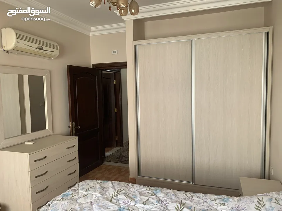 شقة مفروشة للإيجار الشهري او السنوي