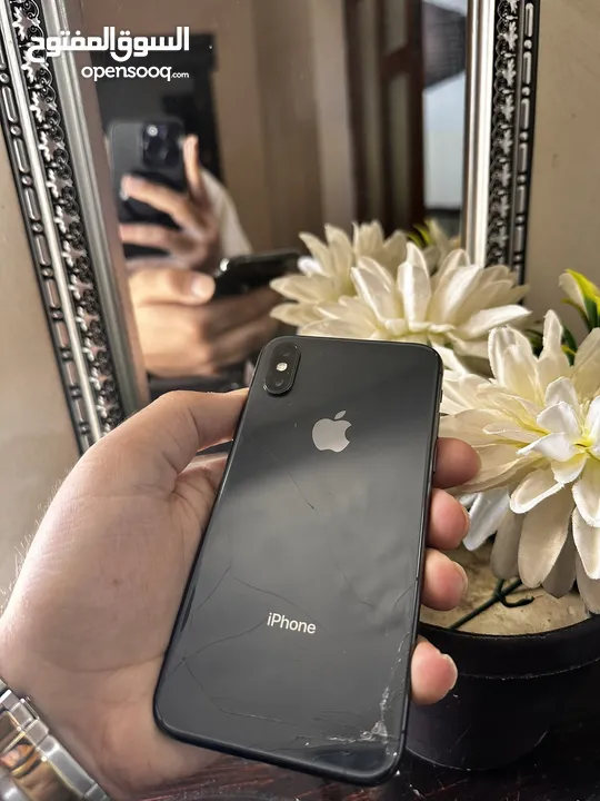 ايفون X 256 جيجابايت نظيف
