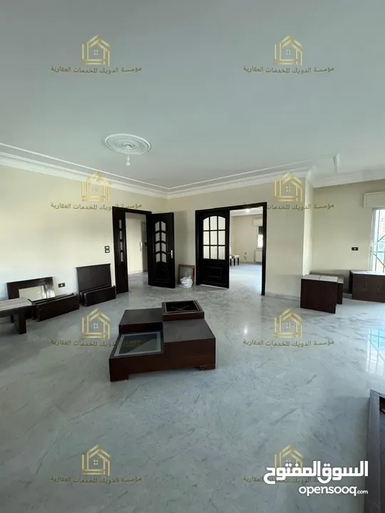شقة مميزة - ام أذينة - 4نوم 2ماستر - 317م