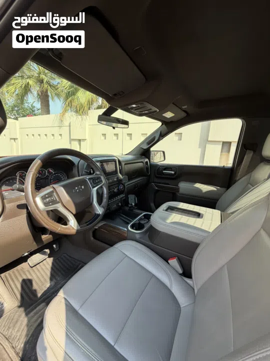 للبيع سلفرادو RST V8