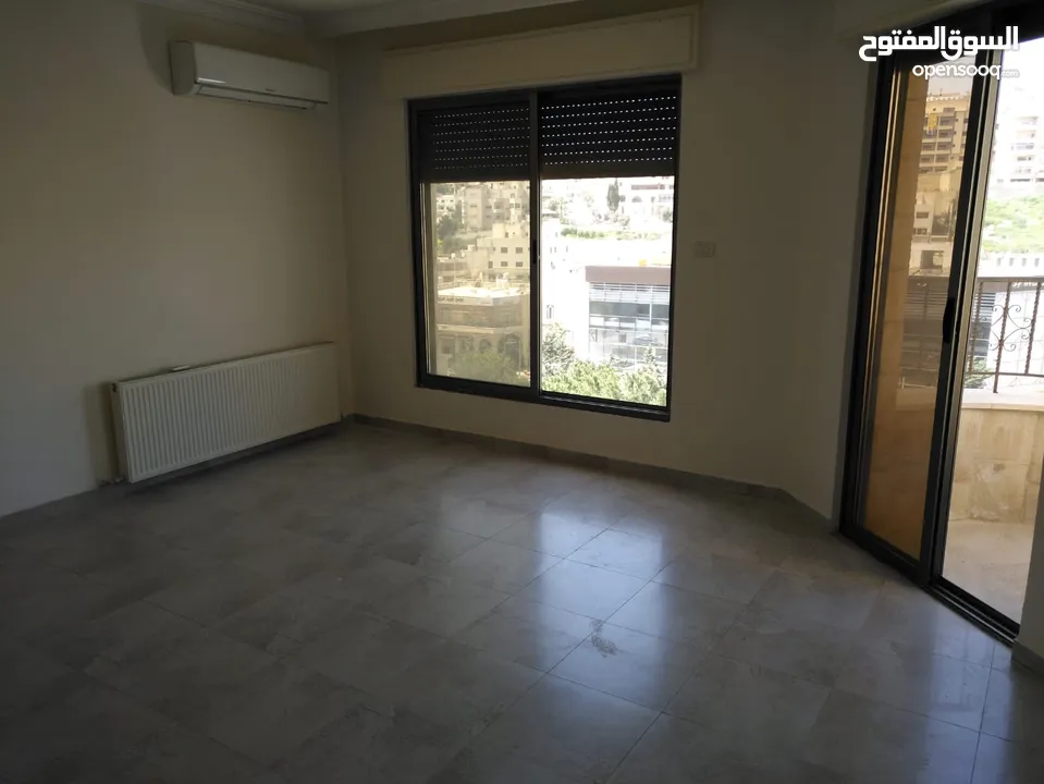شقه ارضي معلق  للبيع في خلدا بالقرب من اكاديميه عمان- ref:14602