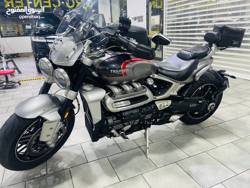2021 (bought in 2022) 2.5 L (2500 CC) Triumph Rocket 3GT - 10K kms