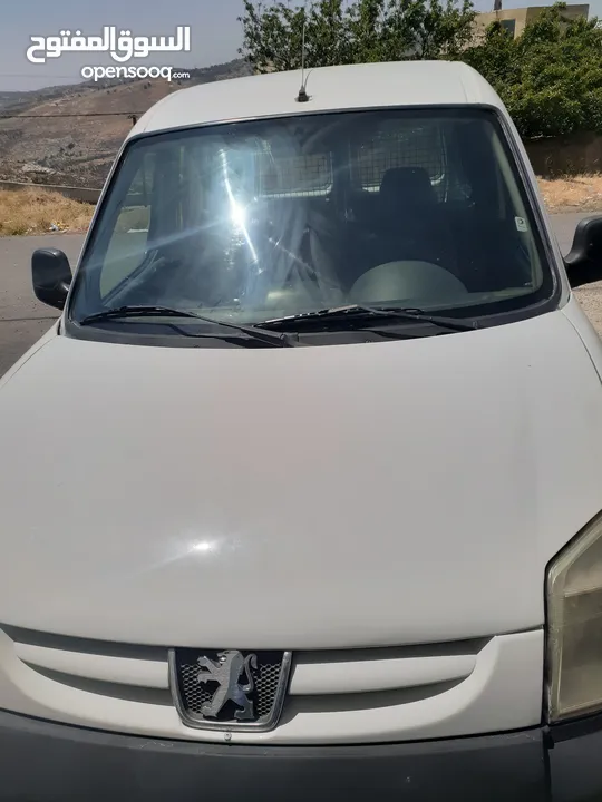 فان بيجو بانتر للبيع المستعجل
