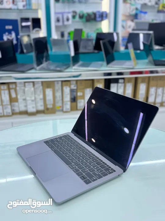 لابتوب Macbook pro 2017 مستعمل