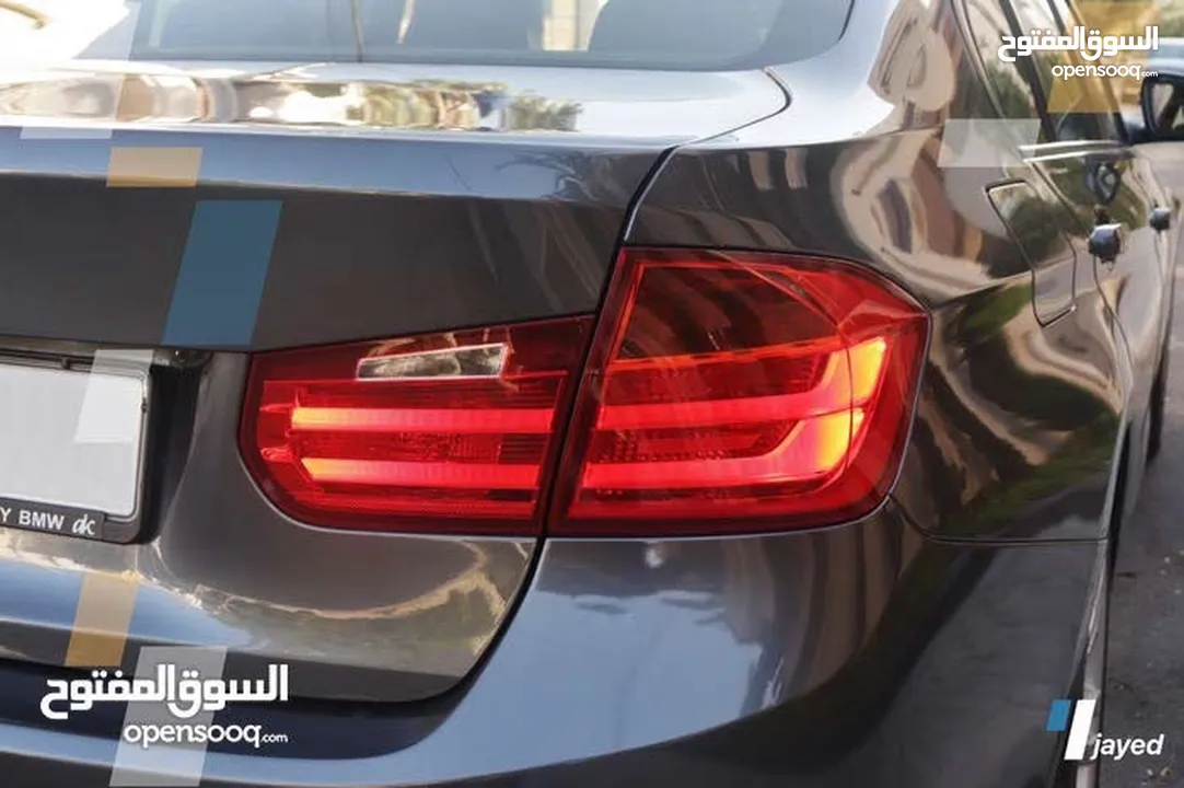 بي ام دبليو BMW 320i 2012