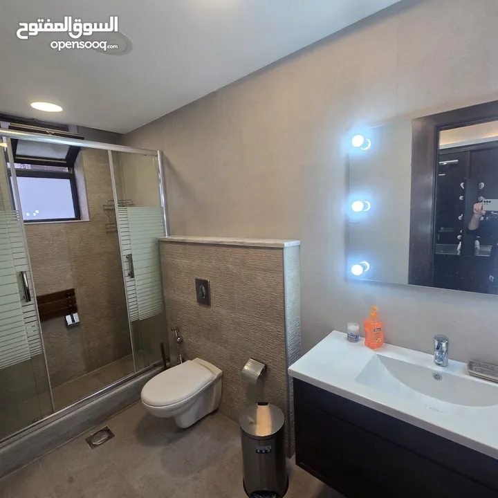 فيلا متلاصقة للبيع او للايجار في عبدون - ref : 12161