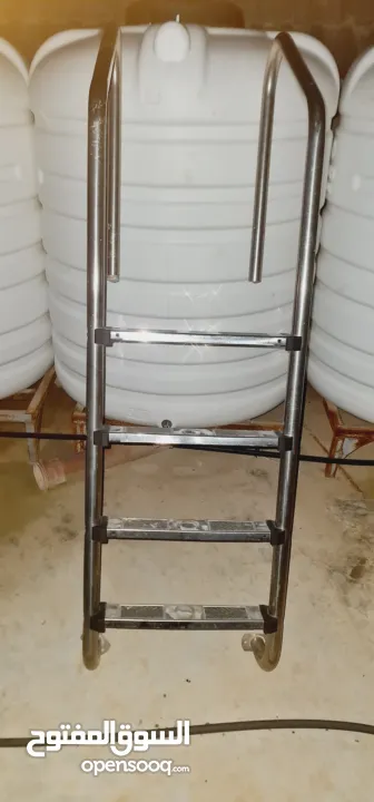 سلالم برك سباحة عدد 4