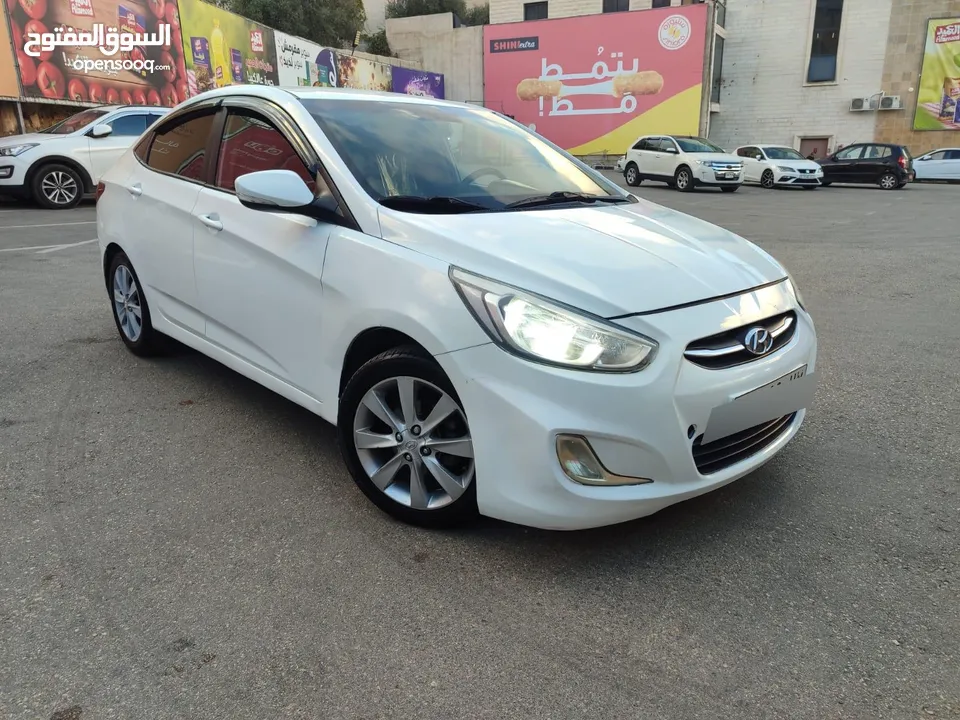 مزاحم     اكسنت سعررر حرررق 39 موديل 2018