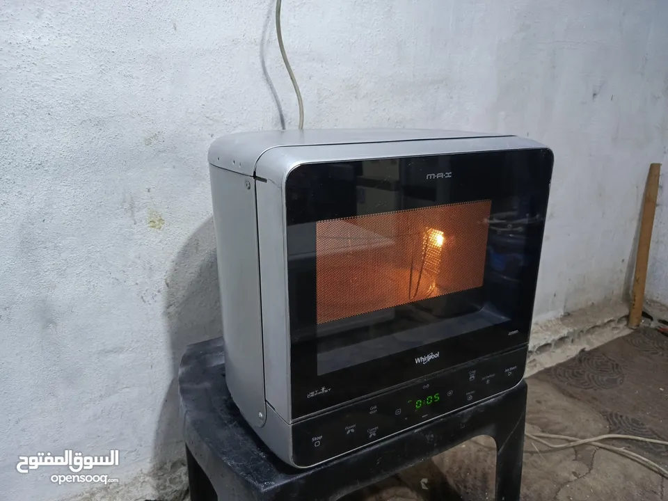ميكرويف ويربول 25لتر من افخم النوعيات لون سلفر مع نظام شواي سعر مغري قابل للتفاوض