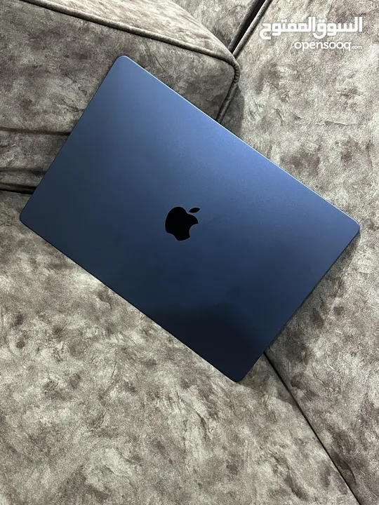 2022 MacBook Air m2 512SSD جديد غير مستخدم