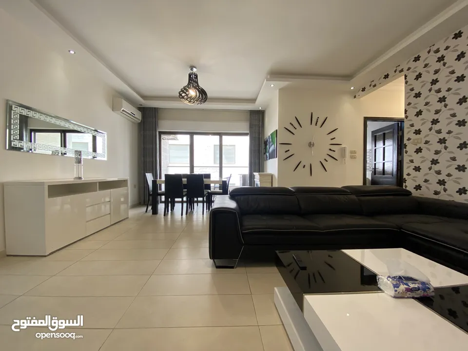 شقة فخمة مفروشة كامل للإيجار-طابق ثاني-110م-الصويفية- 3 دقايق من Swefieh village