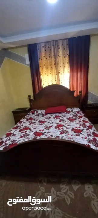 غرفة نوم للبيع