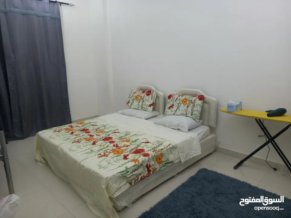 غرف مشترك للایجار الیومي او شهري واثاث جدید الغبرة شمالیه shared room for rent daily/weekly/monthly