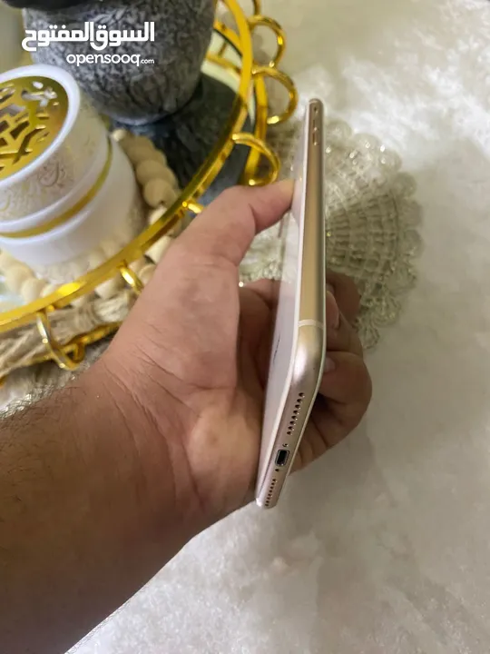 ايفون 8+ مستخدم بحالة منيحة