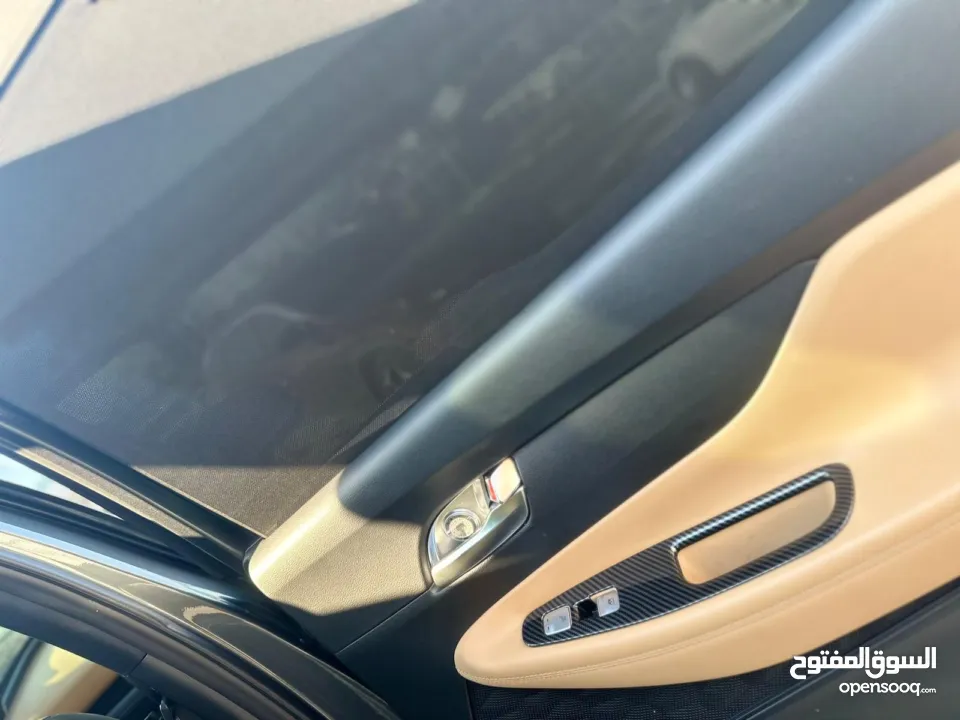 هونداي سنتافيه وان مليون دفعه وشيكات بسعر الكاش  دفعتك ، شيكاتك ، السيارة سيارتك فول الفول