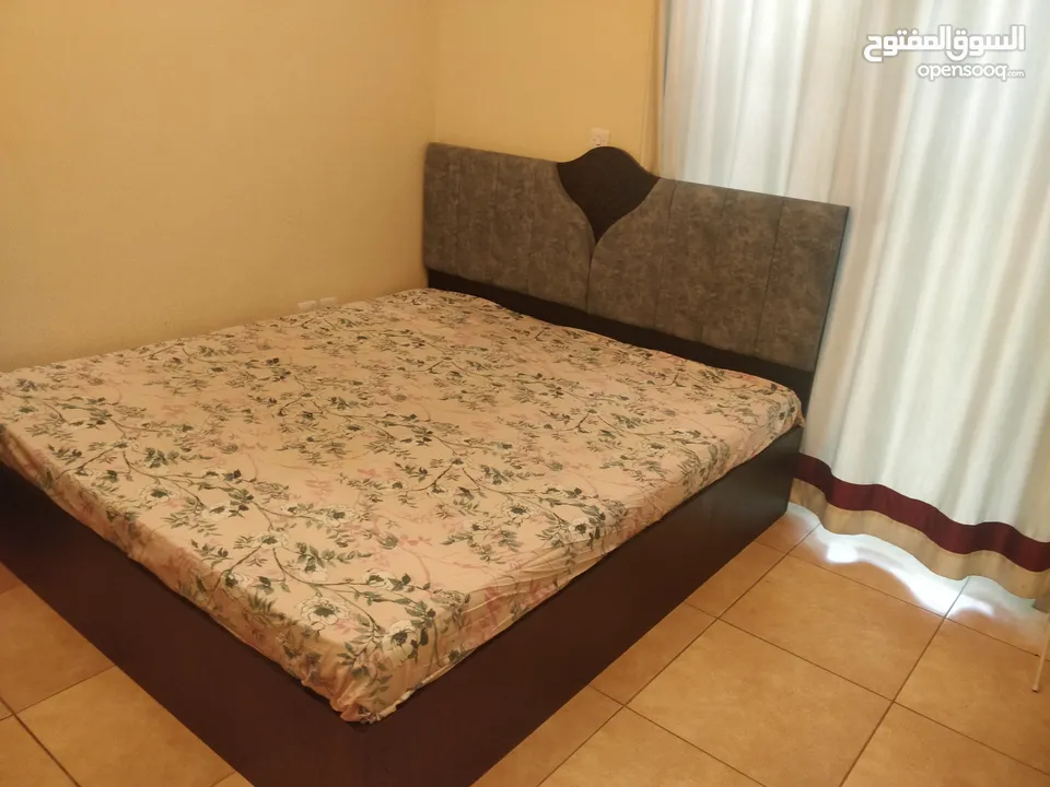 Double Bed  with Matress ( King size)